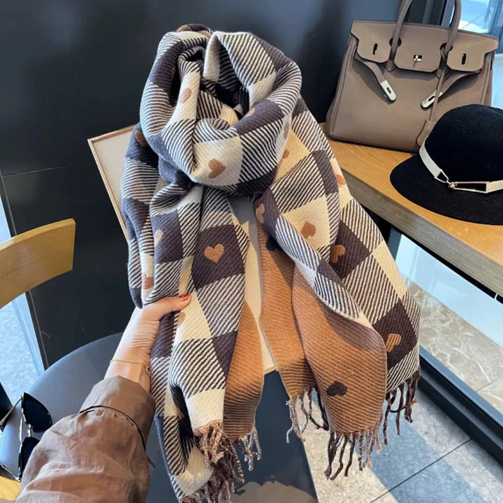 Women's Heart Accent Plaid Scarf Artisio