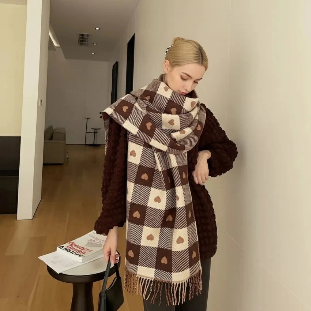 Women's Heart Accent Plaid Scarf Artisio