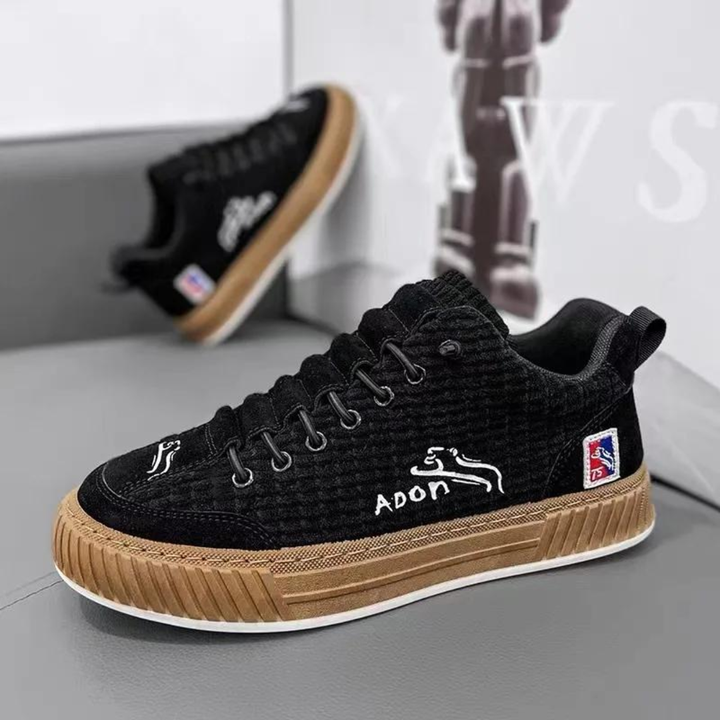 AT | Men’s Textured Everyday Sneakers