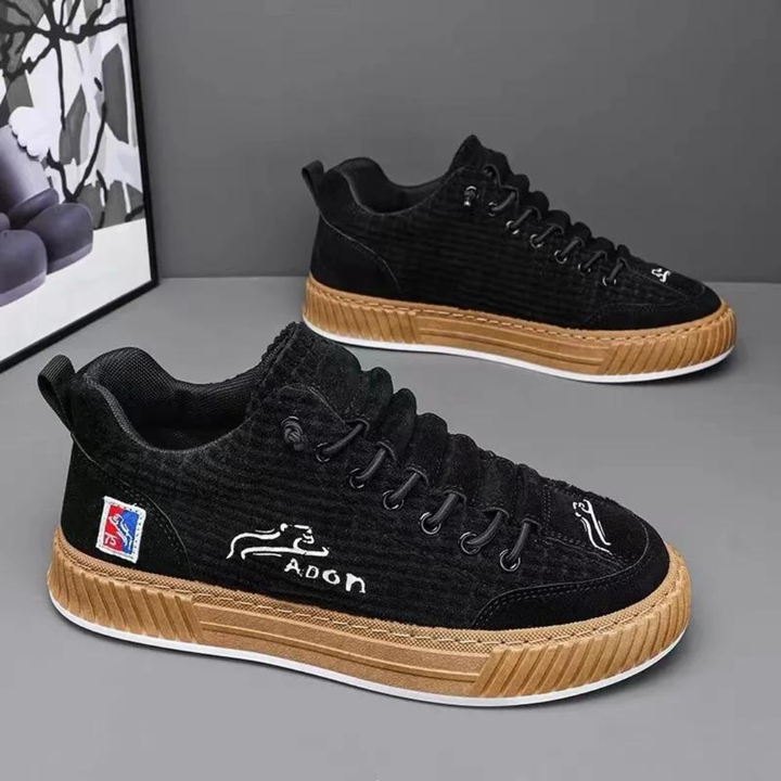 AT | Men’s Textured Everyday Sneakers
