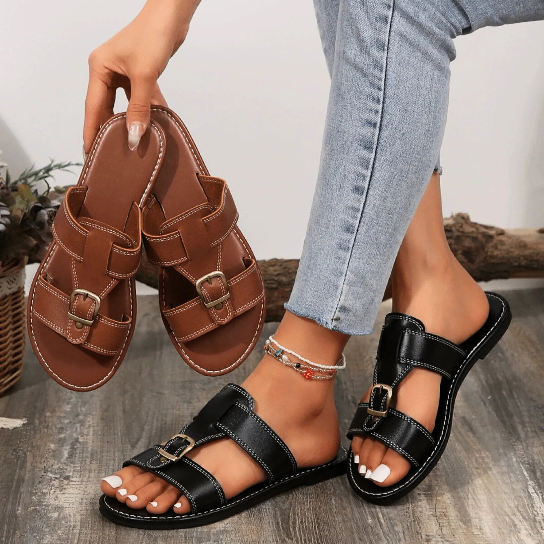 Neri Faux Leather Buckle Sandals Artisio