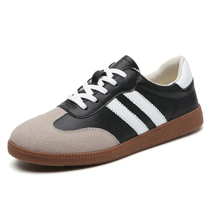 Rei Suede Stripe Classic Sneakers Artisio