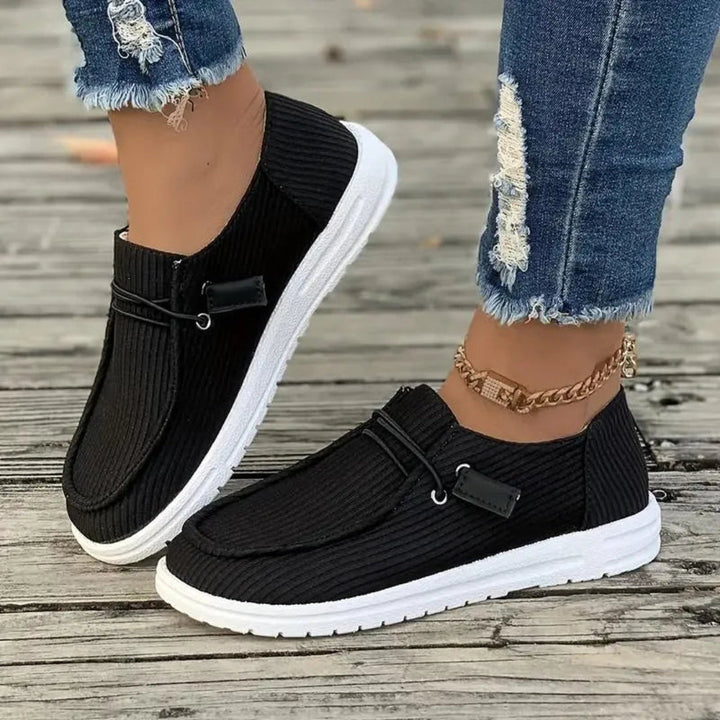 Sienna Ribbed Slip-On Casual Shoes Artisio