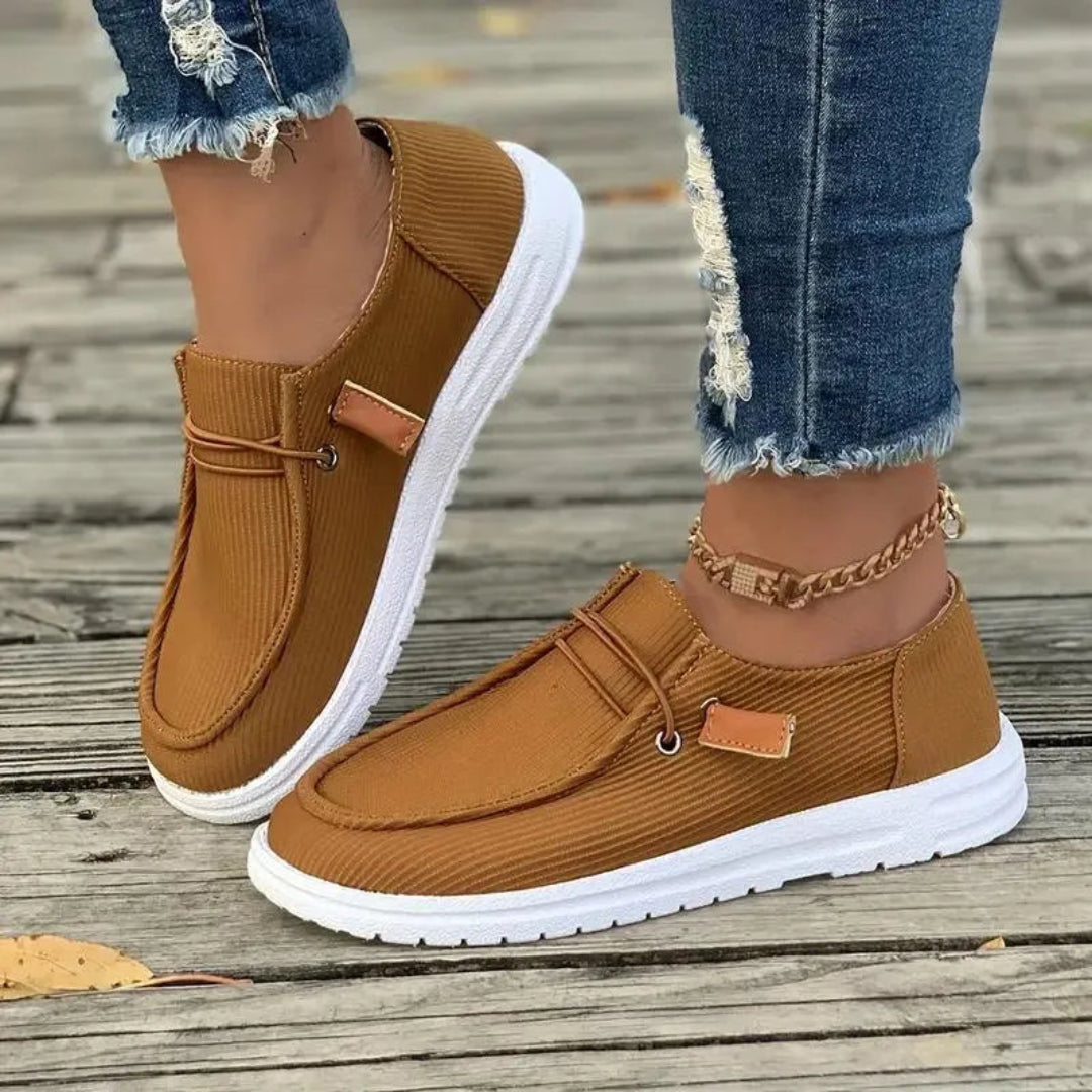 Sienna Ribbed Slip-On Casual Shoes Artisio