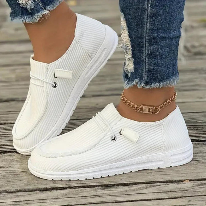Sienna Ribbed Slip-On Casual Shoes Artisio