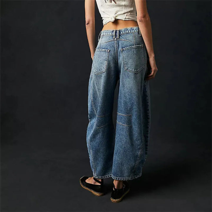 Valeria Mid-Rise Barrel Jeans