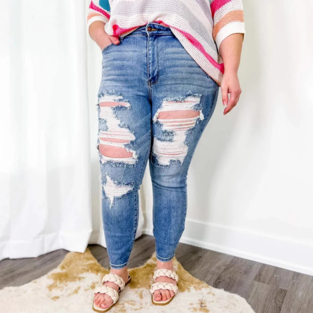 Women Ripped Denim Jeans Artisio