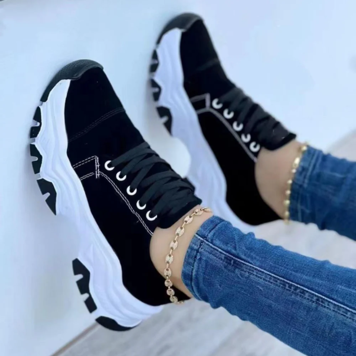 Women Bold Sole Lace Shoes Artisio