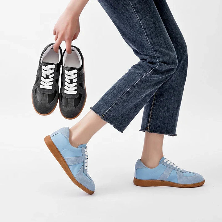 Women Chic Retro Court Sneakers Artisio