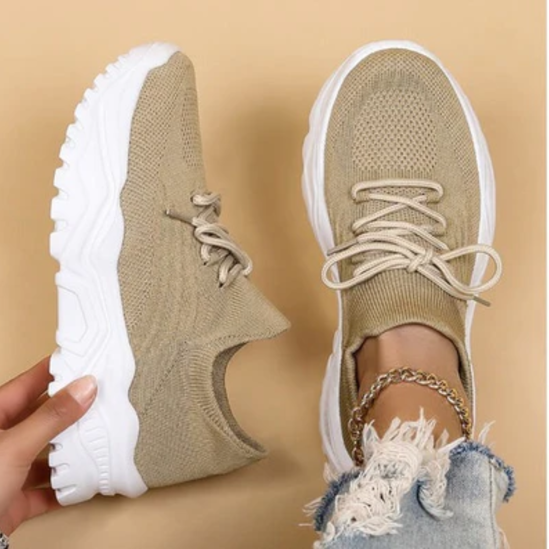 Women Classic Chunky Sole Sneakers Artisio
