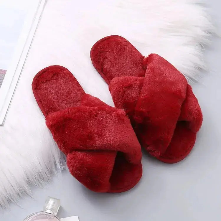 Women’s Fluffy Cross Band Slippers Artisio