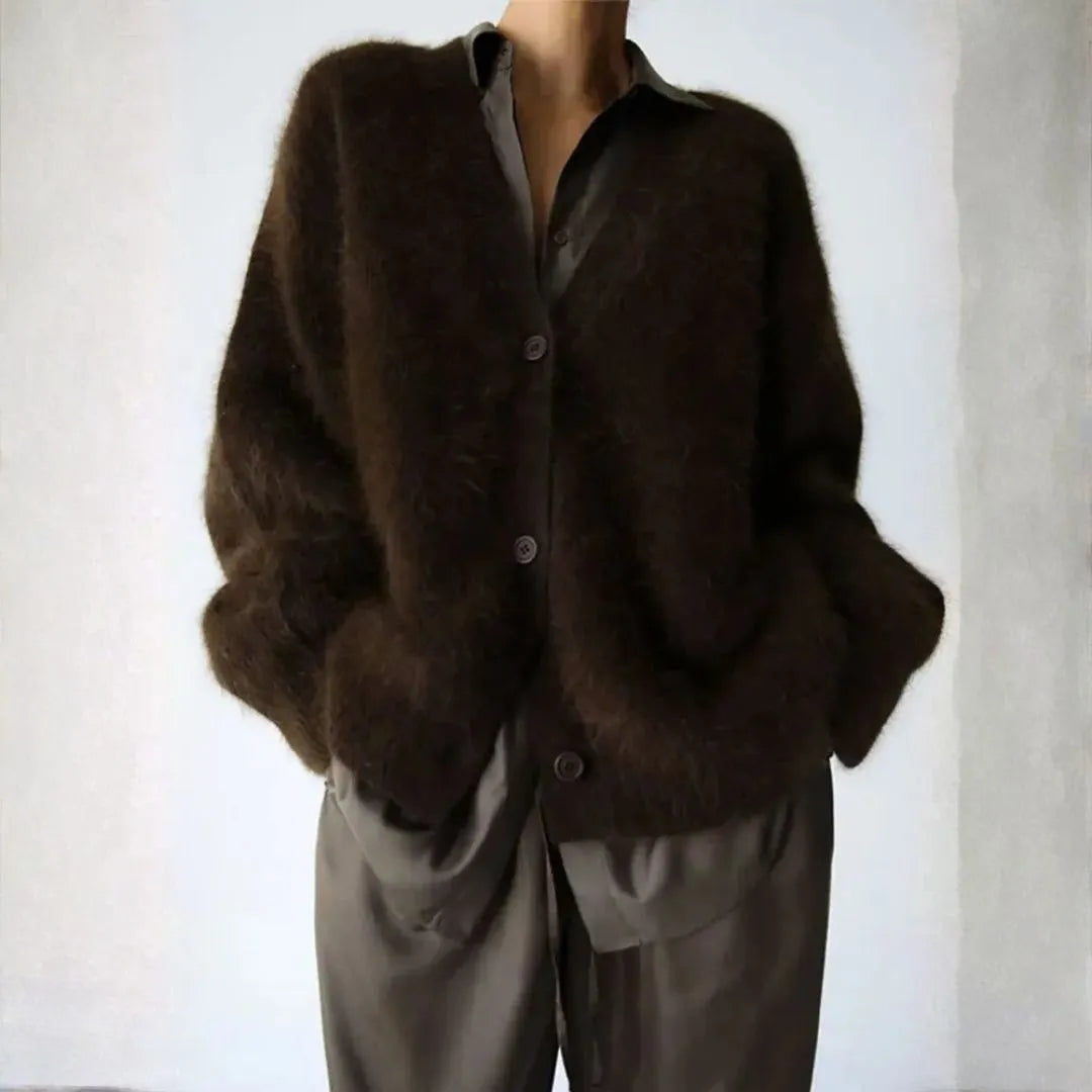 Women’s Oversized Fluffy Knit Cardigan Artisio