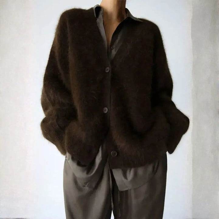 Women’s Oversized Fluffy Knit Cardigan Artisio