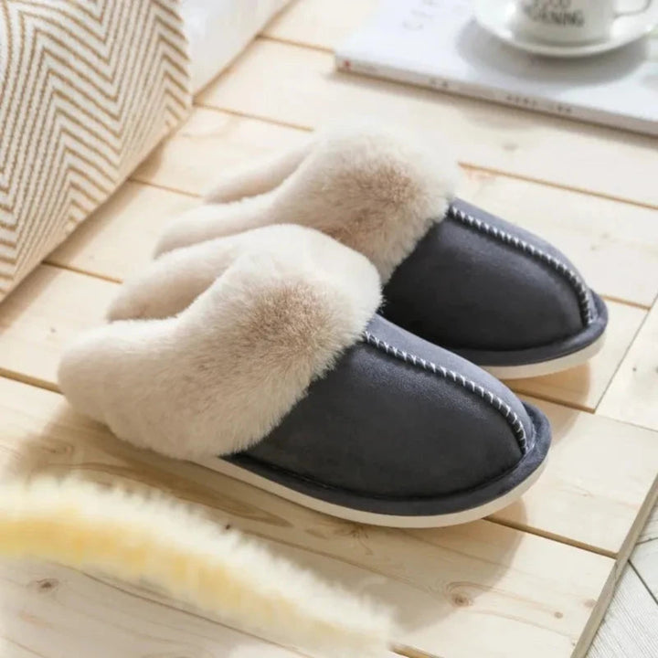 Women’s Plush Slip-On Slippers Artisio
