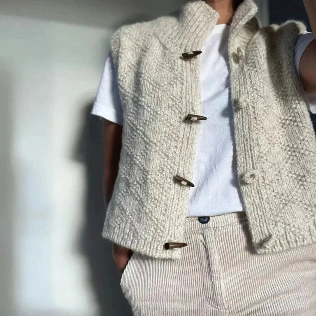 Women’s Toggle Buttons Wool Vest Artisio