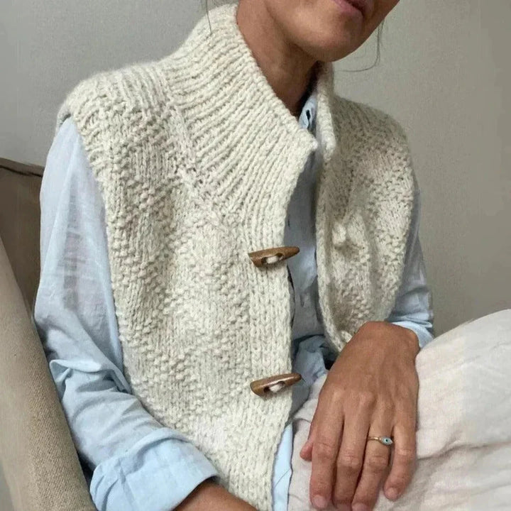 Women’s Toggle Buttons Wool Vest Artisio