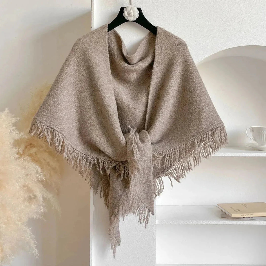 Yuliana Tassel Shawl Artisio