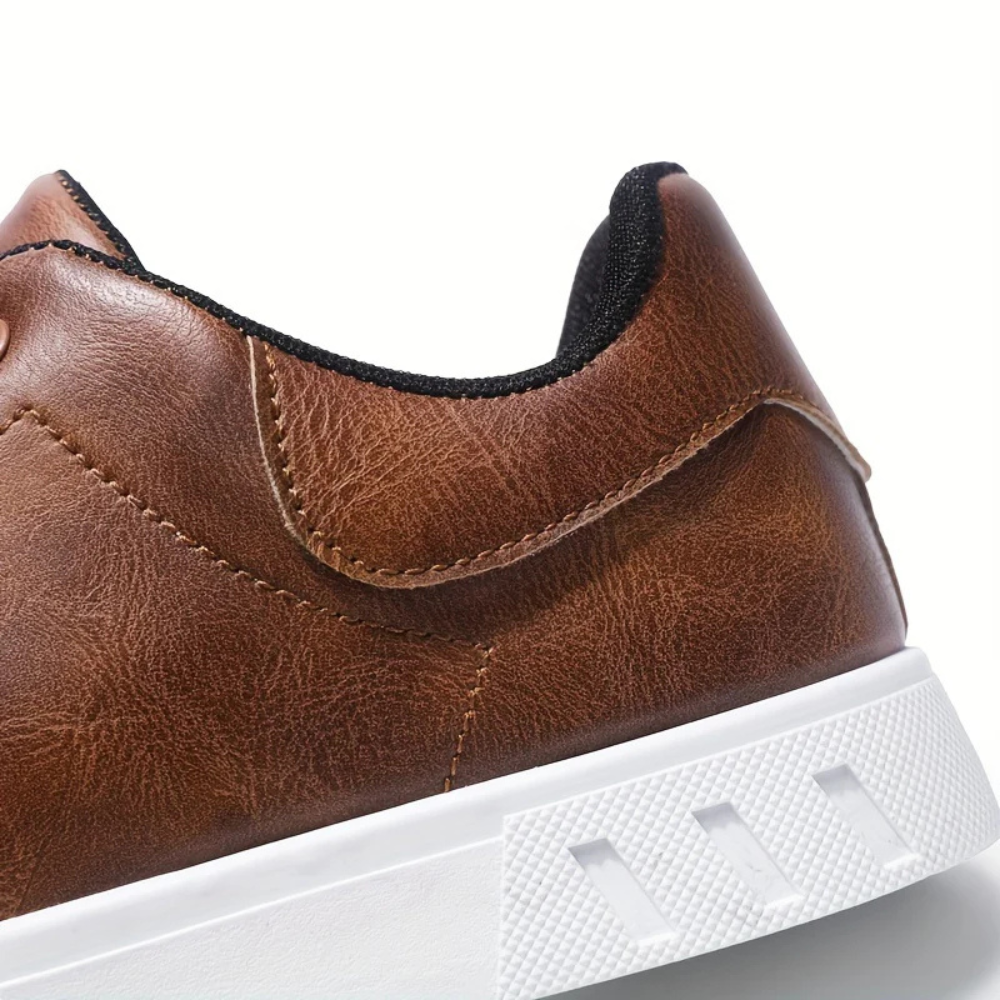 Craig Timeless Cushioned Sneakers