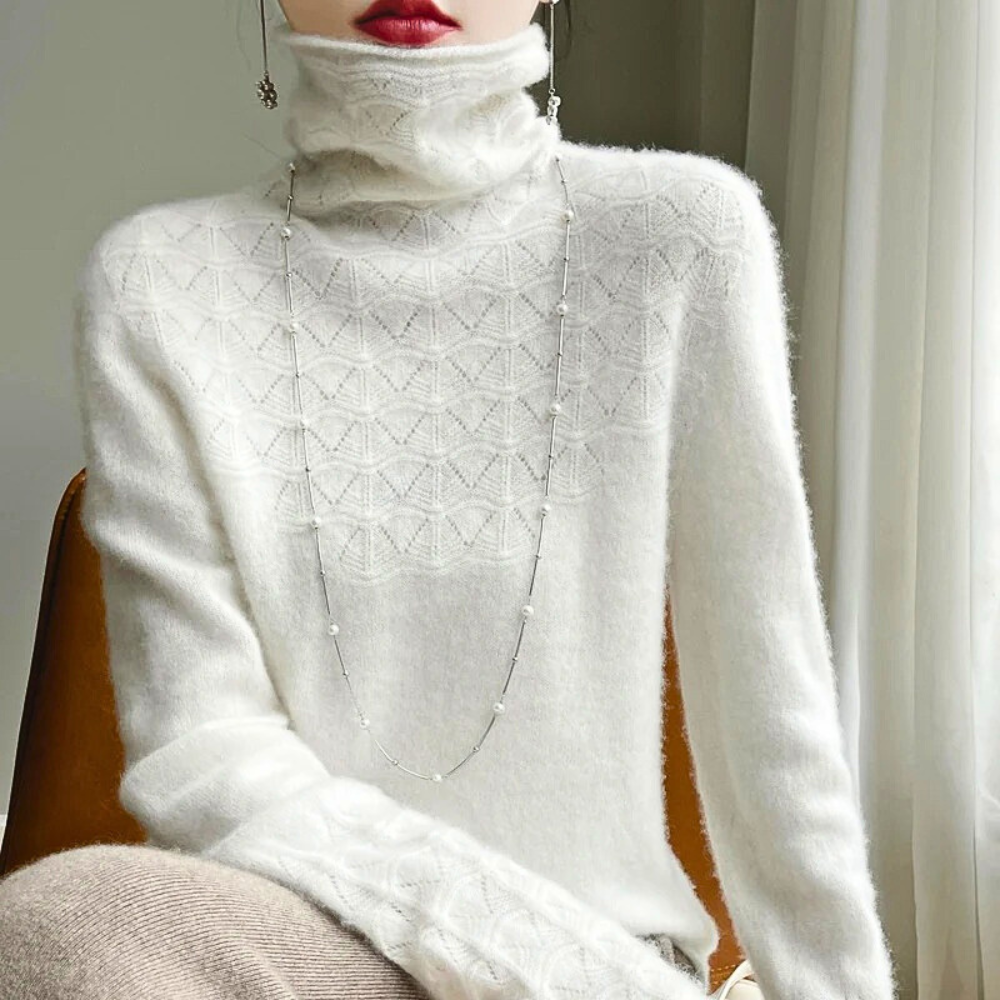 Emmeline Cozy Turtleneck Cashmere Sweater